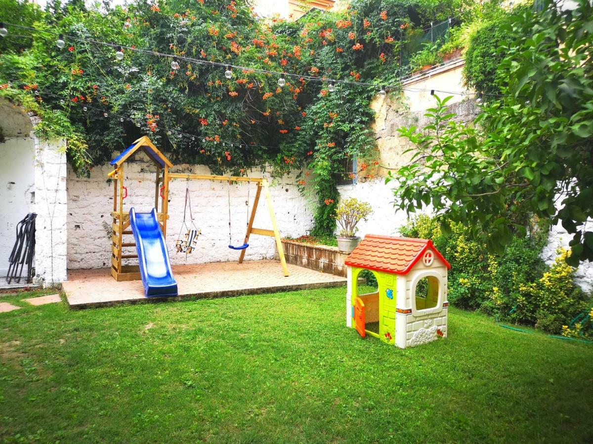 Bed and Breakfast The Foria House By House In Neapel Exterior foto